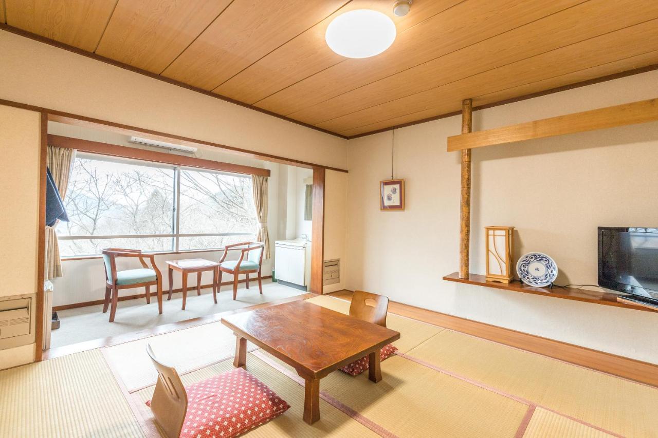 ホテル 長寿湯　箱根 エクステリア 写真